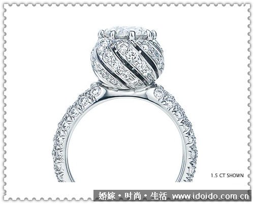 蒂芙尼钻戒价格大揭密